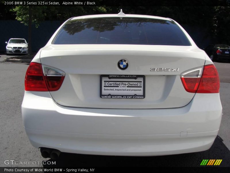 Alpine White / Black 2006 BMW 3 Series 325xi Sedan