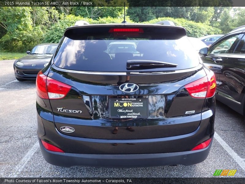 Ash Black / Black 2015 Hyundai Tucson SE AWD