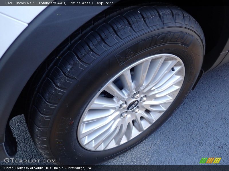 Pristine White / Cappuccino 2020 Lincoln Nautilus Standard AWD