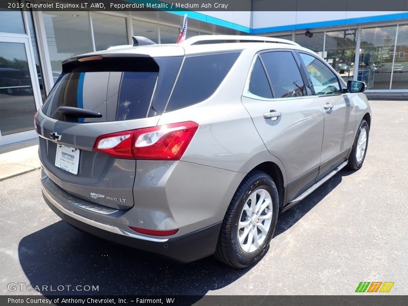 Pepperdust Metallic / Medium Ash Gray 2019 Chevrolet Equinox LT AWD