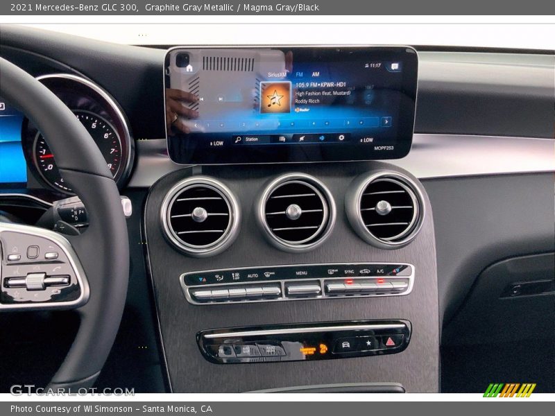 Graphite Gray Metallic / Magma Gray/Black 2021 Mercedes-Benz GLC 300