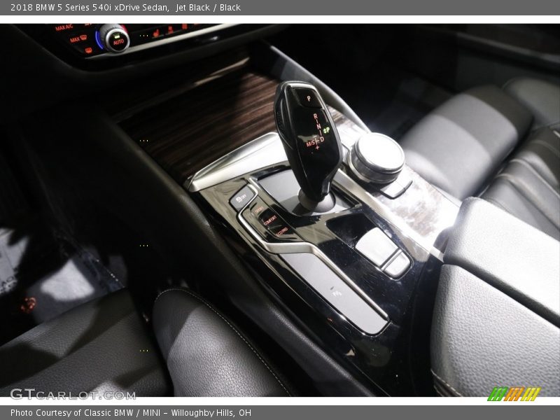 Jet Black / Black 2018 BMW 5 Series 540i xDrive Sedan