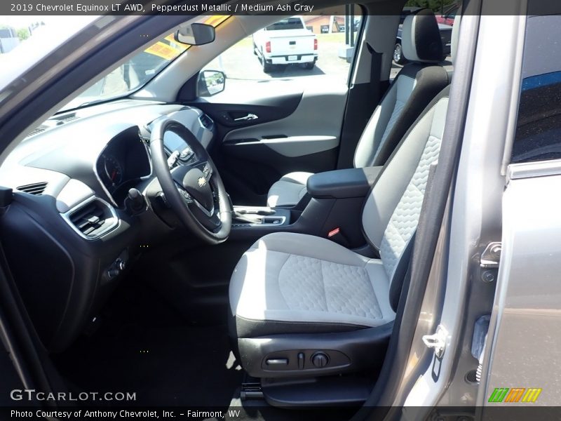 Pepperdust Metallic / Medium Ash Gray 2019 Chevrolet Equinox LT AWD