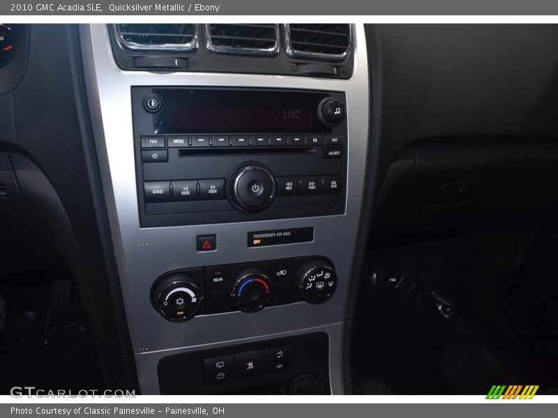 Quicksilver Metallic / Ebony 2010 GMC Acadia SLE