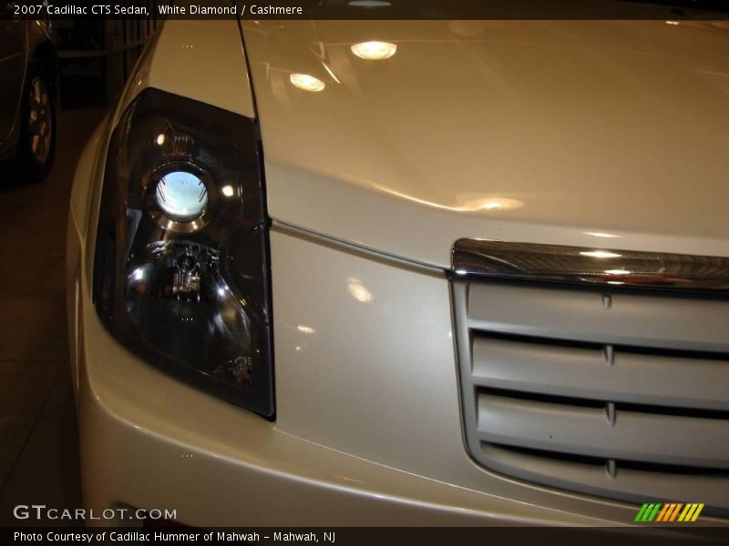 White Diamond / Cashmere 2007 Cadillac CTS Sedan
