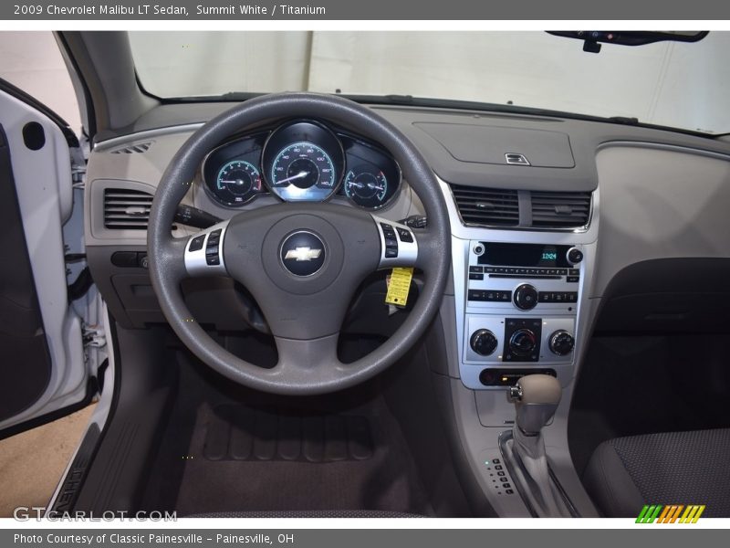 Summit White / Titanium 2009 Chevrolet Malibu LT Sedan