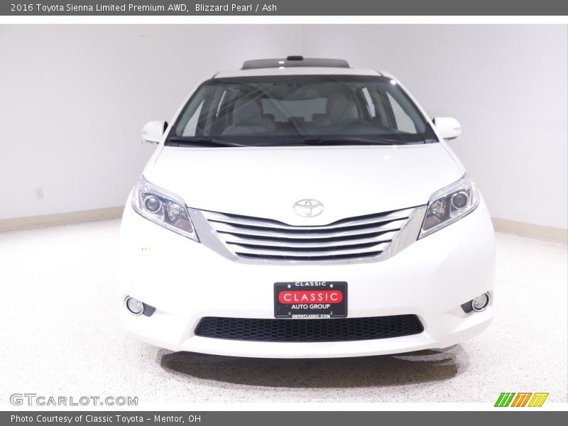 Blizzard Pearl / Ash 2016 Toyota Sienna Limited Premium AWD