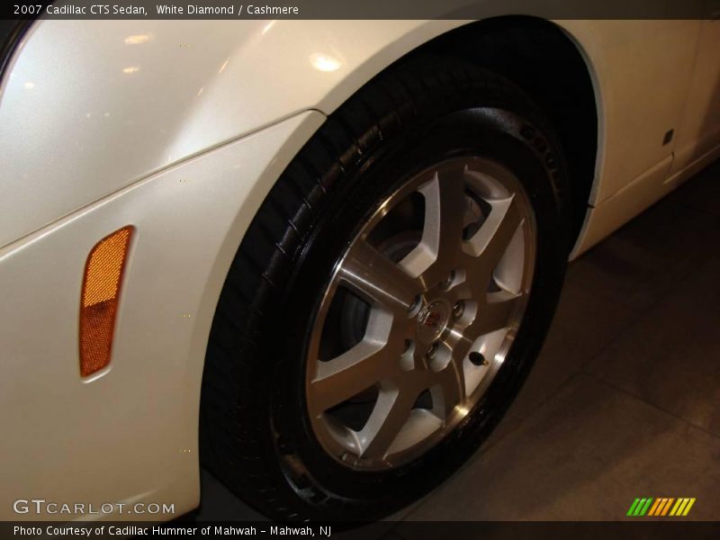 White Diamond / Cashmere 2007 Cadillac CTS Sedan