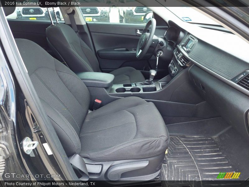Front Seat of 2016 Optima LX