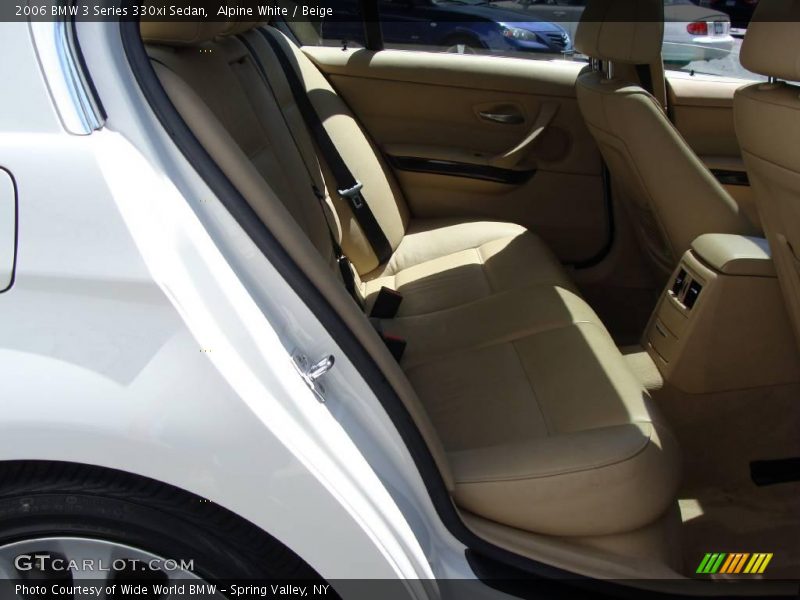 Alpine White / Beige 2006 BMW 3 Series 330xi Sedan