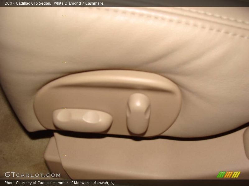 White Diamond / Cashmere 2007 Cadillac CTS Sedan