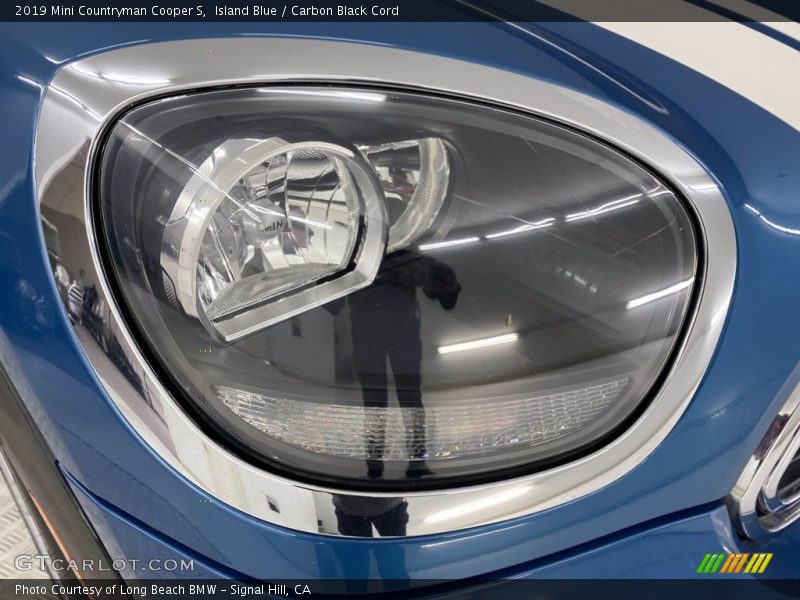 Island Blue / Carbon Black Cord 2019 Mini Countryman Cooper S