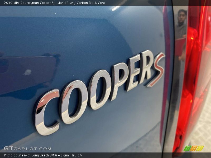 Island Blue / Carbon Black Cord 2019 Mini Countryman Cooper S