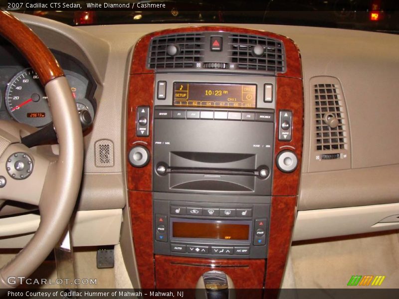 White Diamond / Cashmere 2007 Cadillac CTS Sedan