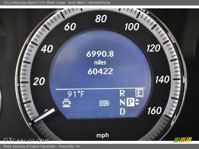 Arctic White / Almond/Mocha 2011 Mercedes-Benz E 350 4Matic Sedan