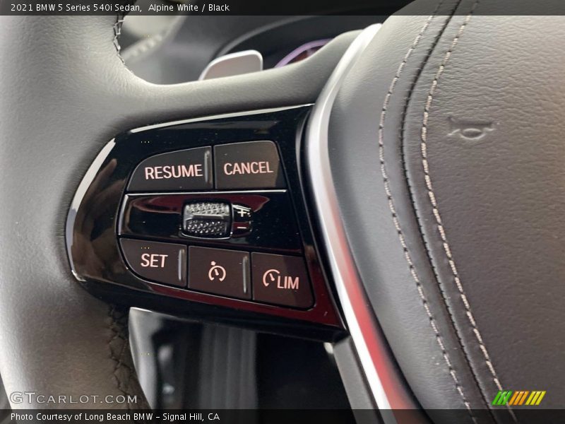 Alpine White / Black 2021 BMW 5 Series 540i Sedan
