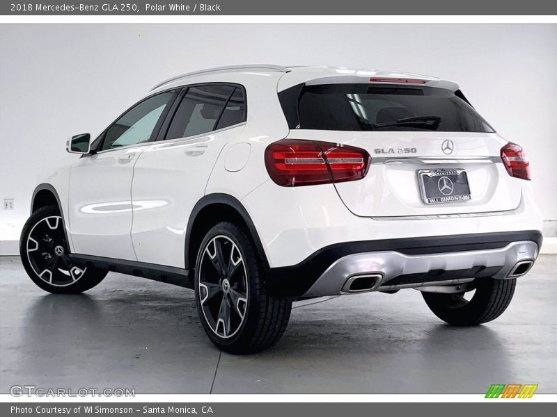 Polar White / Black 2018 Mercedes-Benz GLA 250