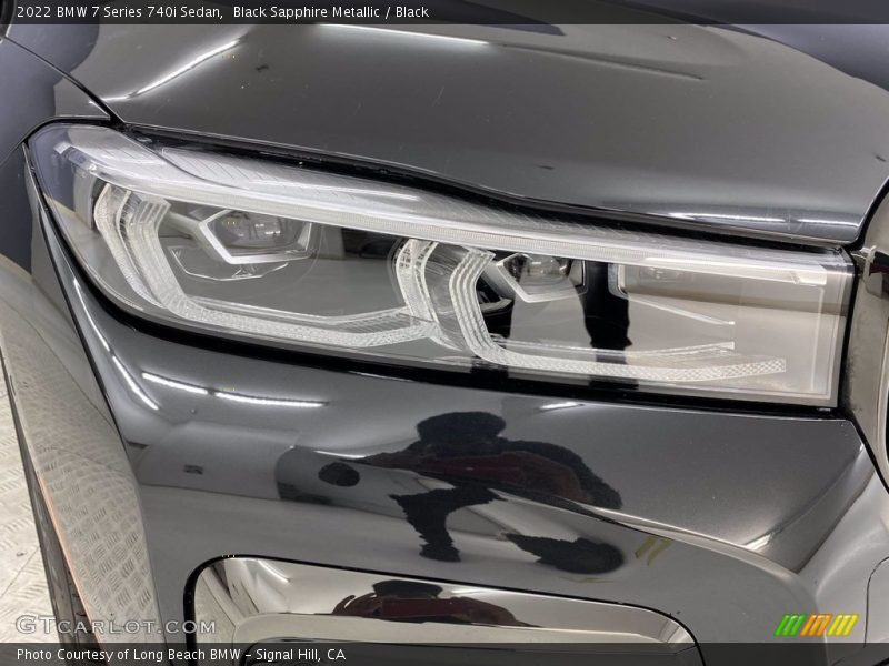 Black Sapphire Metallic / Black 2022 BMW 7 Series 740i Sedan