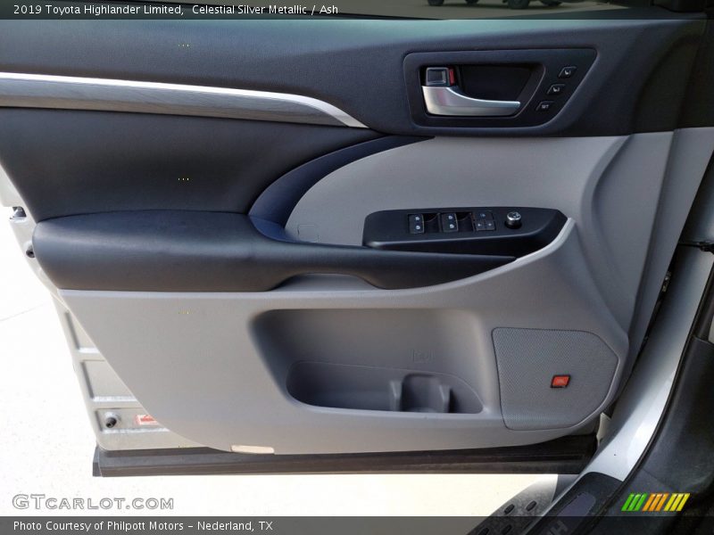 Celestial Silver Metallic / Ash 2019 Toyota Highlander Limited