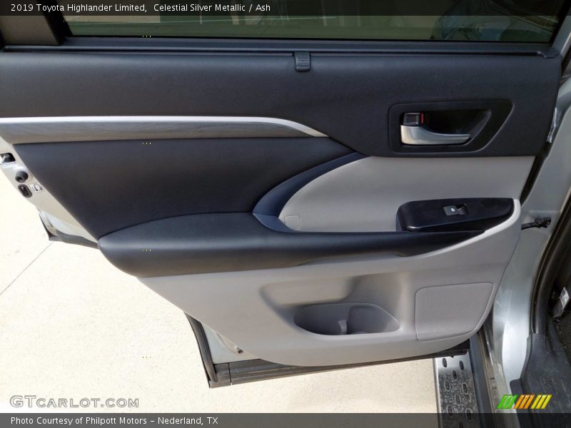 Celestial Silver Metallic / Ash 2019 Toyota Highlander Limited