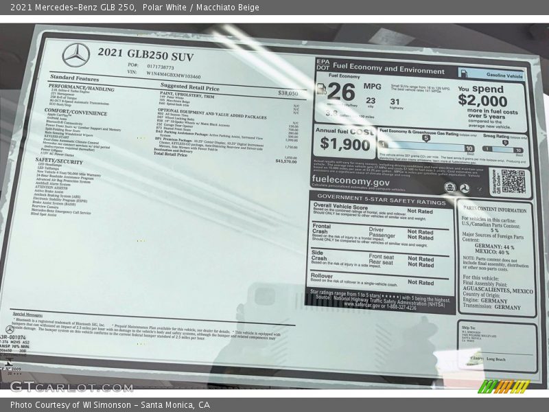 Polar White / Macchiato Beige 2021 Mercedes-Benz GLB 250