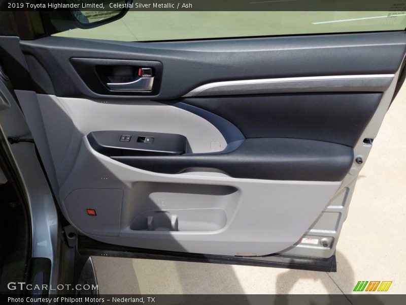 Celestial Silver Metallic / Ash 2019 Toyota Highlander Limited