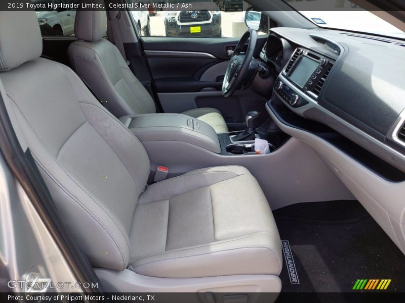 Celestial Silver Metallic / Ash 2019 Toyota Highlander Limited