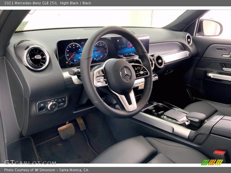 Night Black / Black 2021 Mercedes-Benz GLB 250