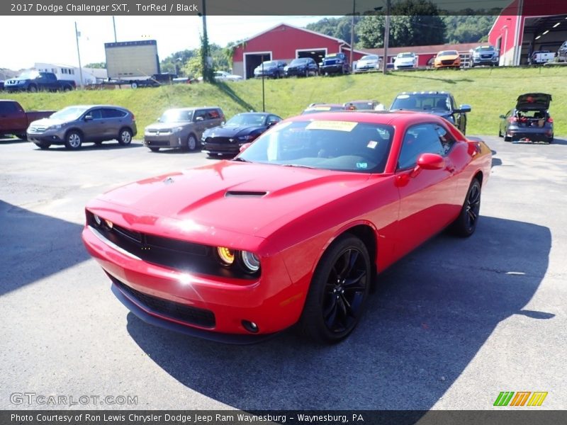 TorRed / Black 2017 Dodge Challenger SXT