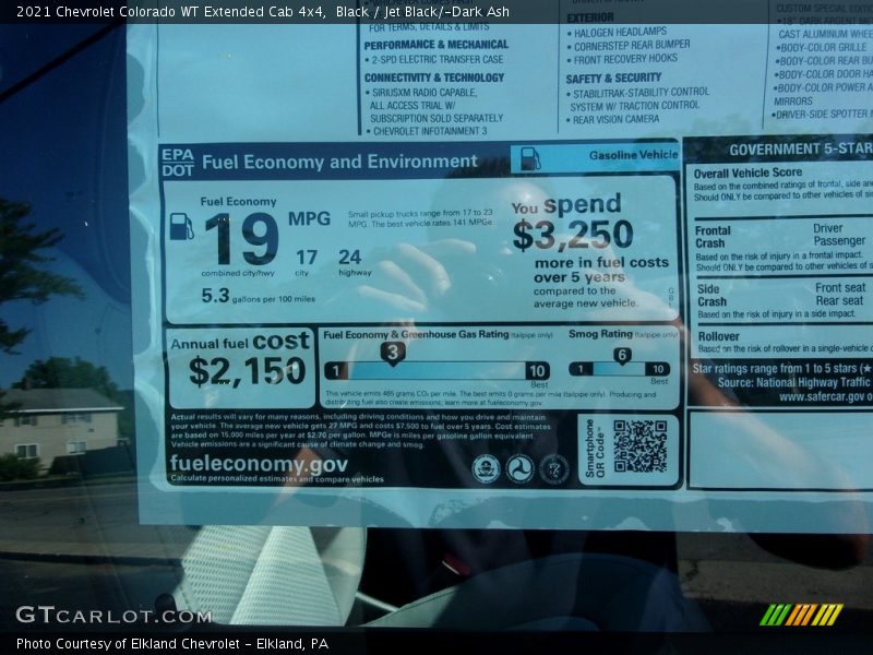 Black / Jet Black/­Dark Ash 2021 Chevrolet Colorado WT Extended Cab 4x4
