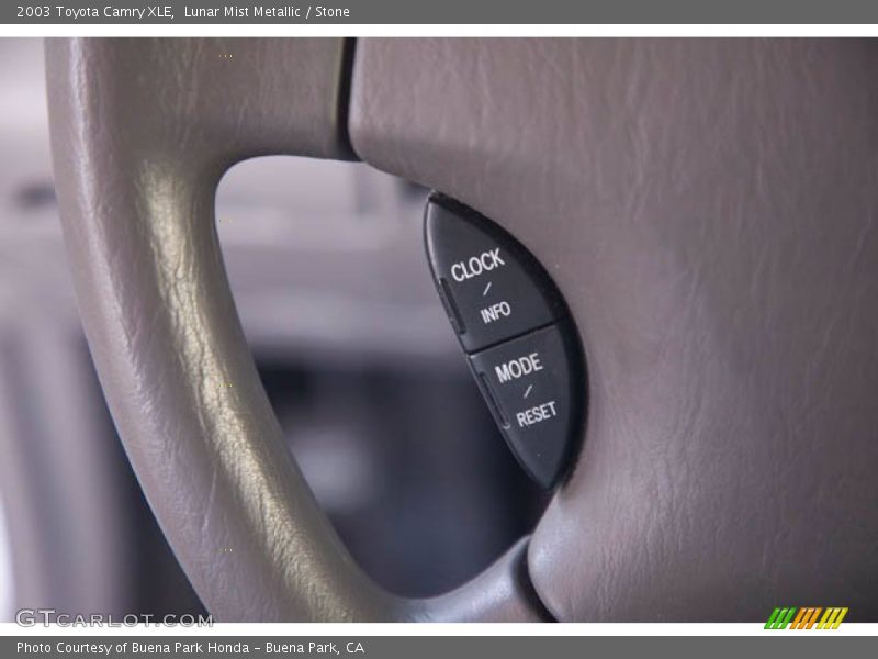Lunar Mist Metallic / Stone 2003 Toyota Camry XLE