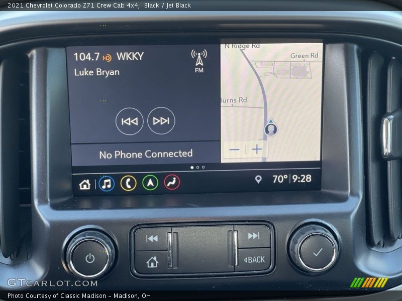 Controls of 2021 Colorado Z71 Crew Cab 4x4