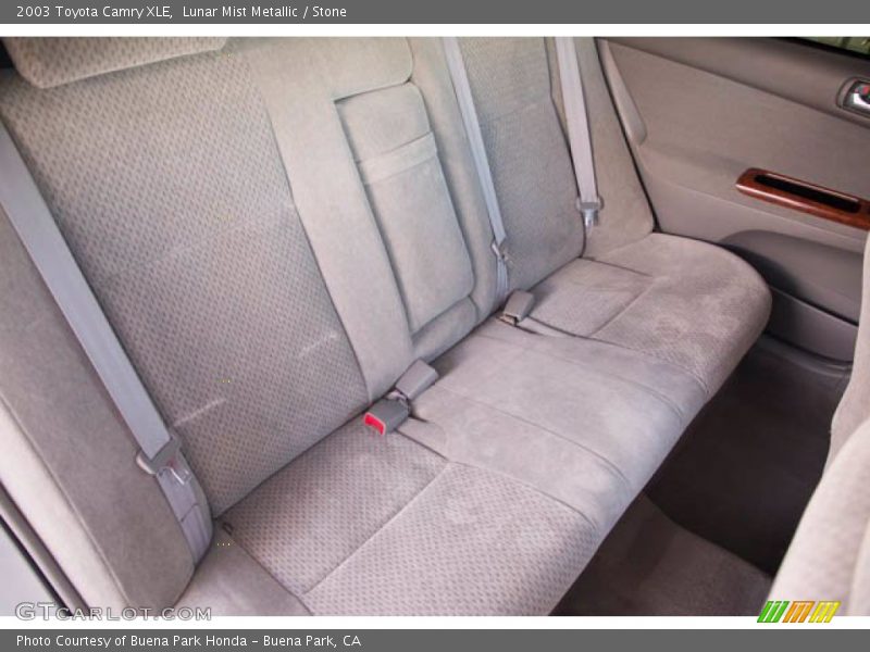 Lunar Mist Metallic / Stone 2003 Toyota Camry XLE