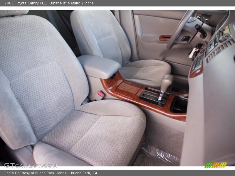 Lunar Mist Metallic / Stone 2003 Toyota Camry XLE