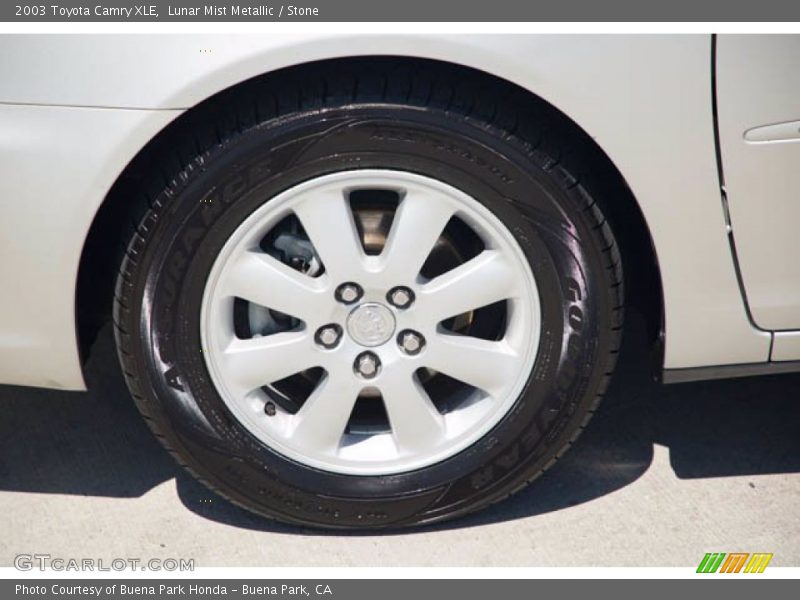 Lunar Mist Metallic / Stone 2003 Toyota Camry XLE