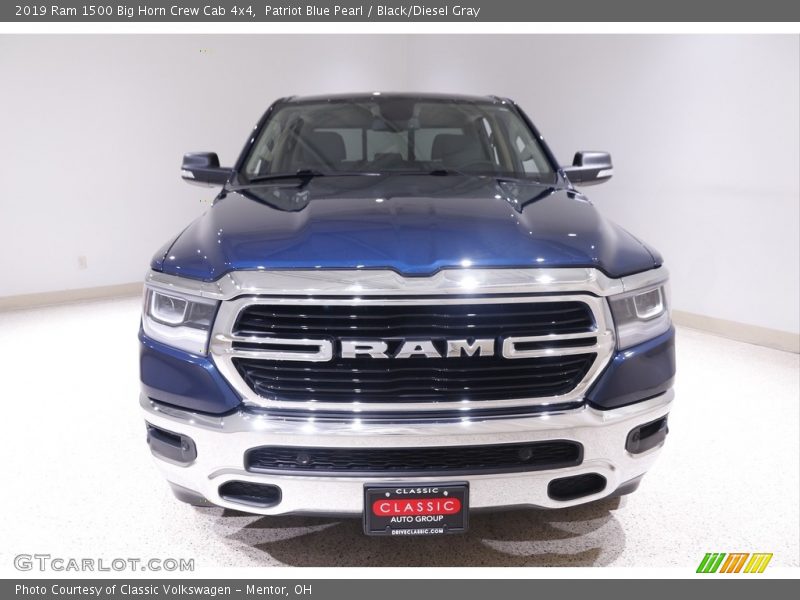 Patriot Blue Pearl / Black/Diesel Gray 2019 Ram 1500 Big Horn Crew Cab 4x4