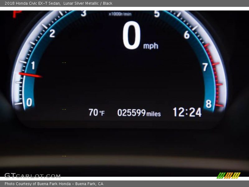 Lunar Silver Metallic / Black 2018 Honda Civic EX-T Sedan