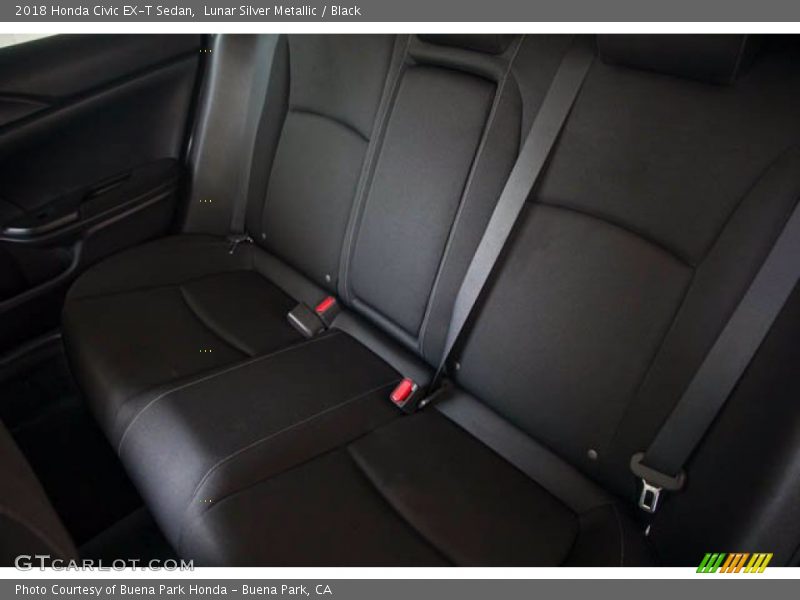 Lunar Silver Metallic / Black 2018 Honda Civic EX-T Sedan