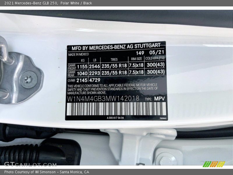 Polar White / Black 2021 Mercedes-Benz GLB 250