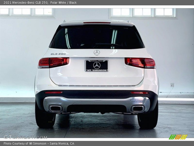 Polar White / Black 2021 Mercedes-Benz GLB 250