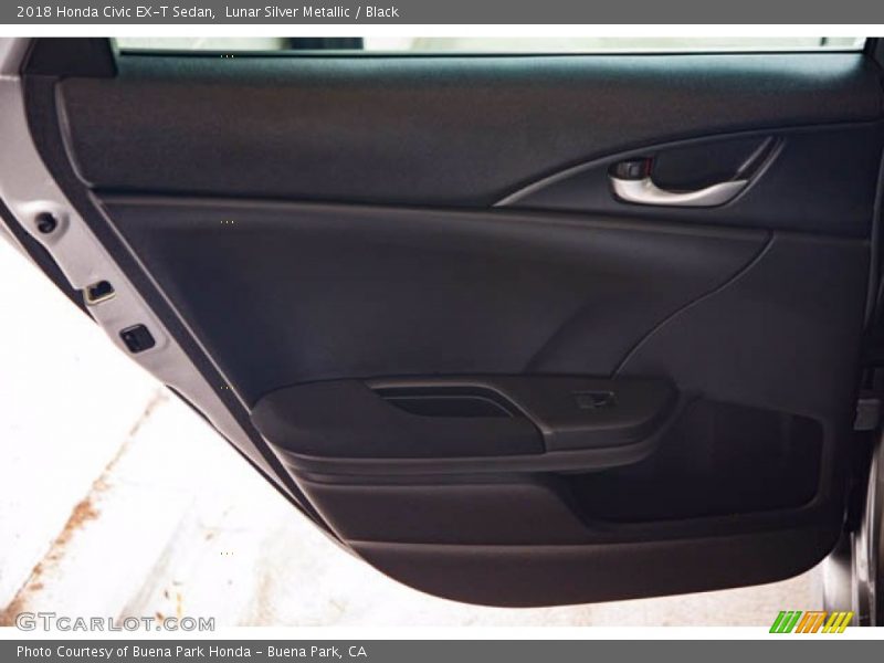 Lunar Silver Metallic / Black 2018 Honda Civic EX-T Sedan