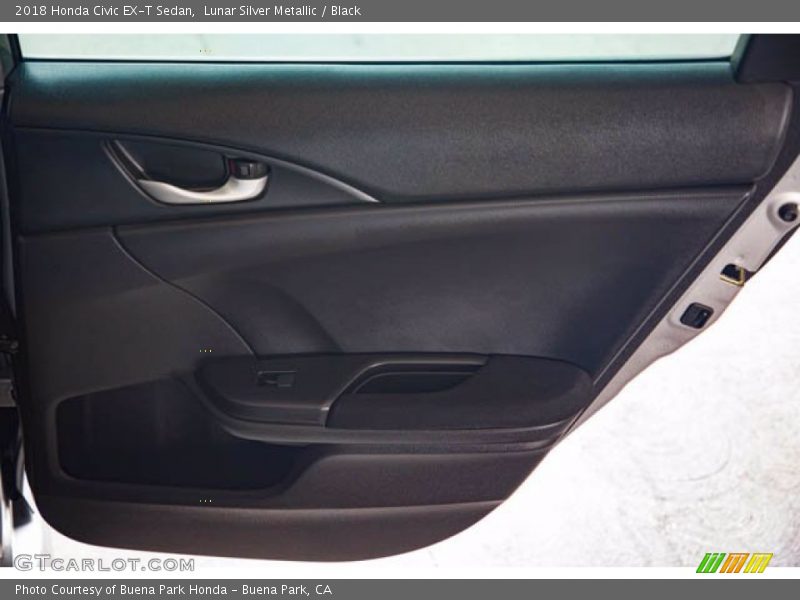 Lunar Silver Metallic / Black 2018 Honda Civic EX-T Sedan