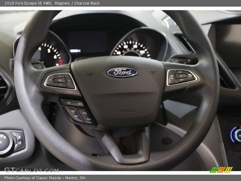 Magnetic / Charcoal Black 2018 Ford Escape SE 4WD