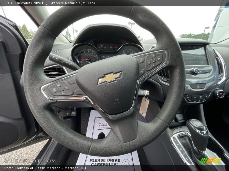 Graphite Metallic / Jet Black 2018 Chevrolet Cruze LT