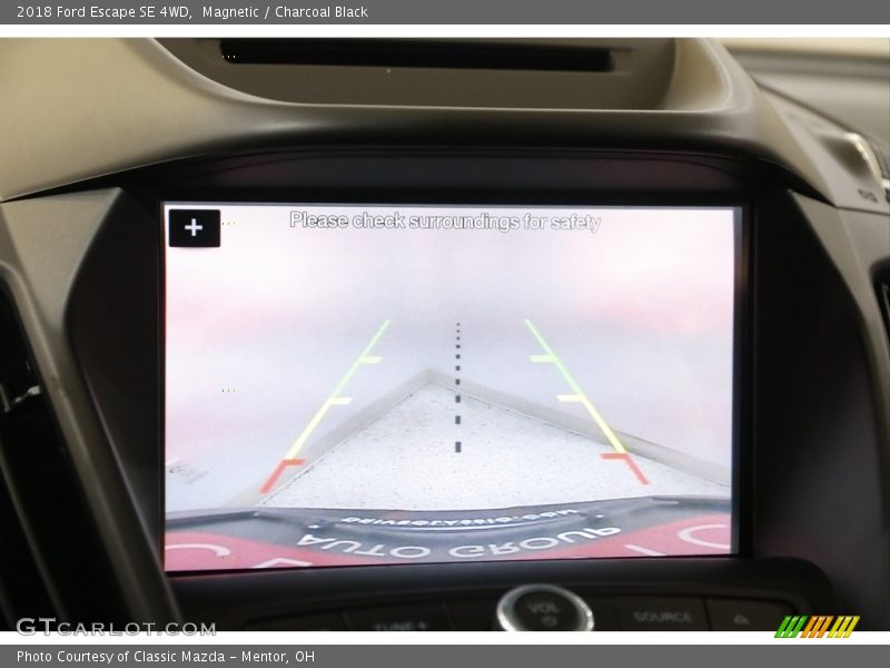 Magnetic / Charcoal Black 2018 Ford Escape SE 4WD