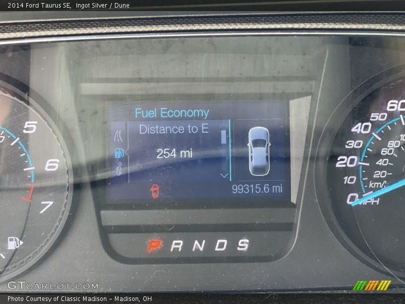 Ingot Silver / Dune 2014 Ford Taurus SE