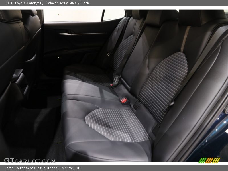 Galactic Aqua Mica / Black 2018 Toyota Camry SE