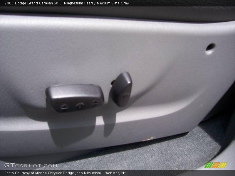 Magnesium Pearl / Medium Slate Gray 2005 Dodge Grand Caravan SXT