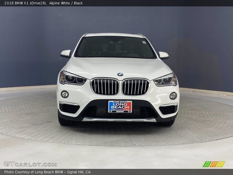 Alpine White / Black 2018 BMW X1 sDrive28i