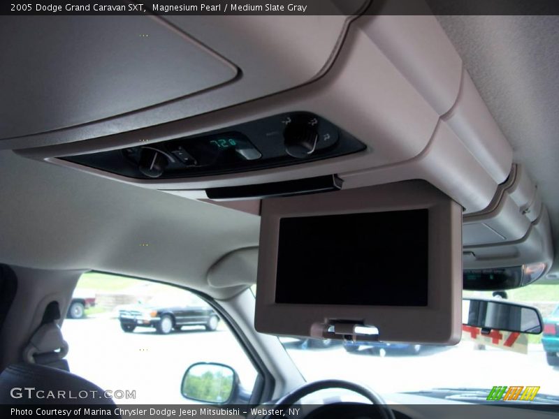 Magnesium Pearl / Medium Slate Gray 2005 Dodge Grand Caravan SXT